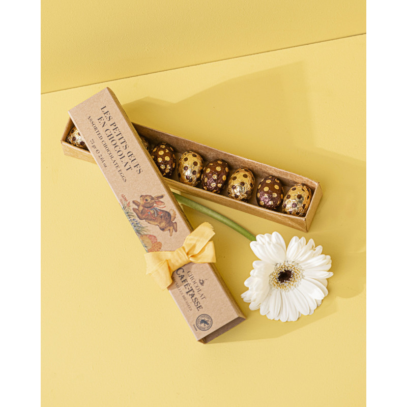 Assorted small eggs dark chocolate praline almonds, crispy pancake & chocolate milk speculoos