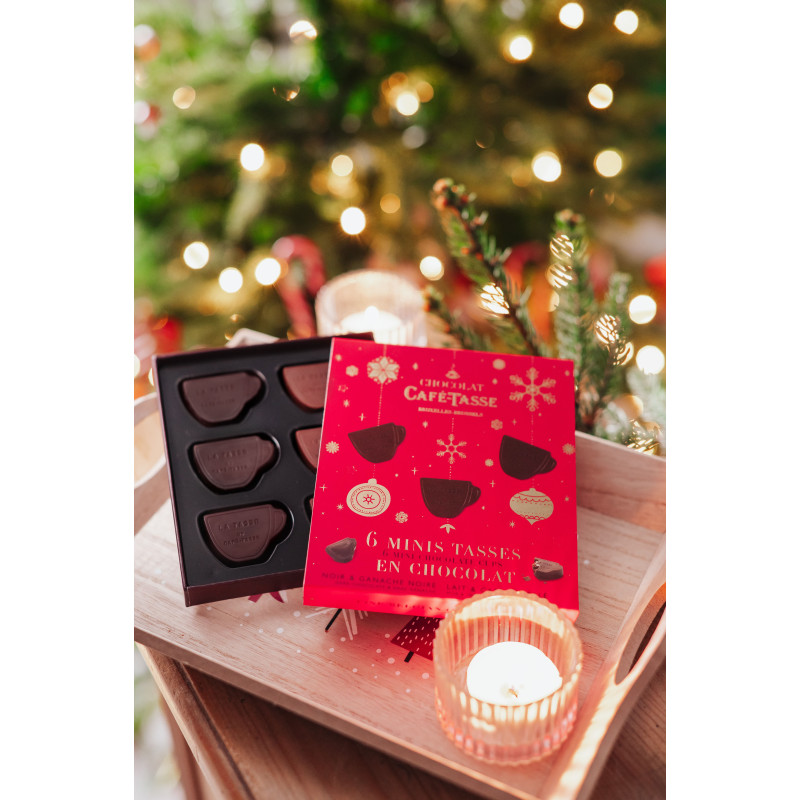 Dark chocolate ganache & milk stuffed ganache & salted caramel & Xmas edition