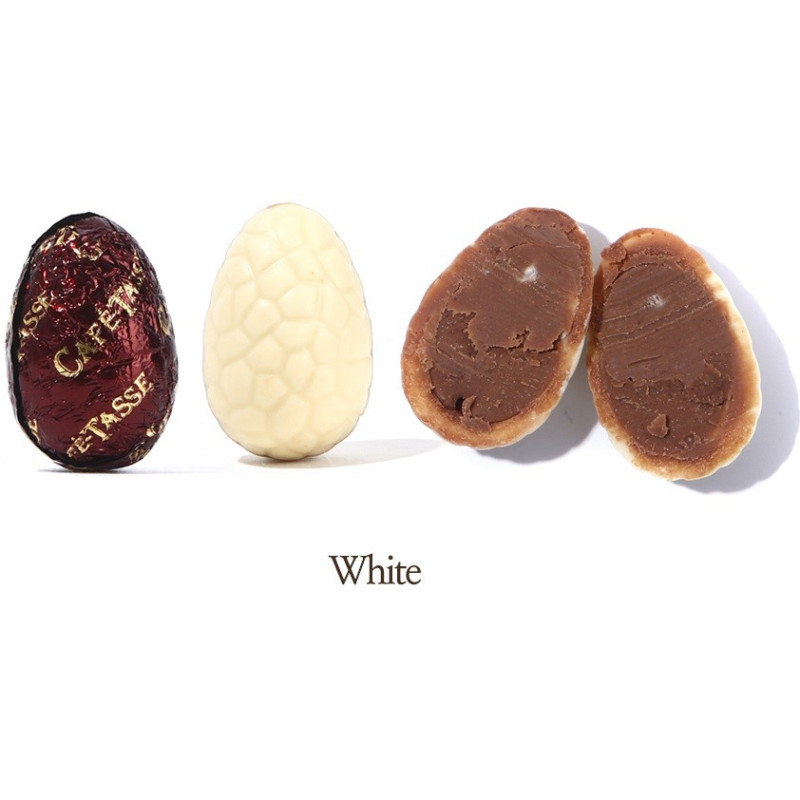 Geassorteerde chocolade-eieren, puur, melk, witte praline